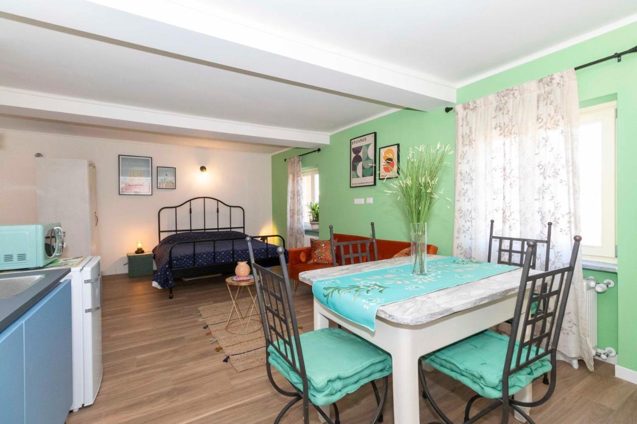 Borgo Dora Artistic Studio Apartamento Turim Exterior foto