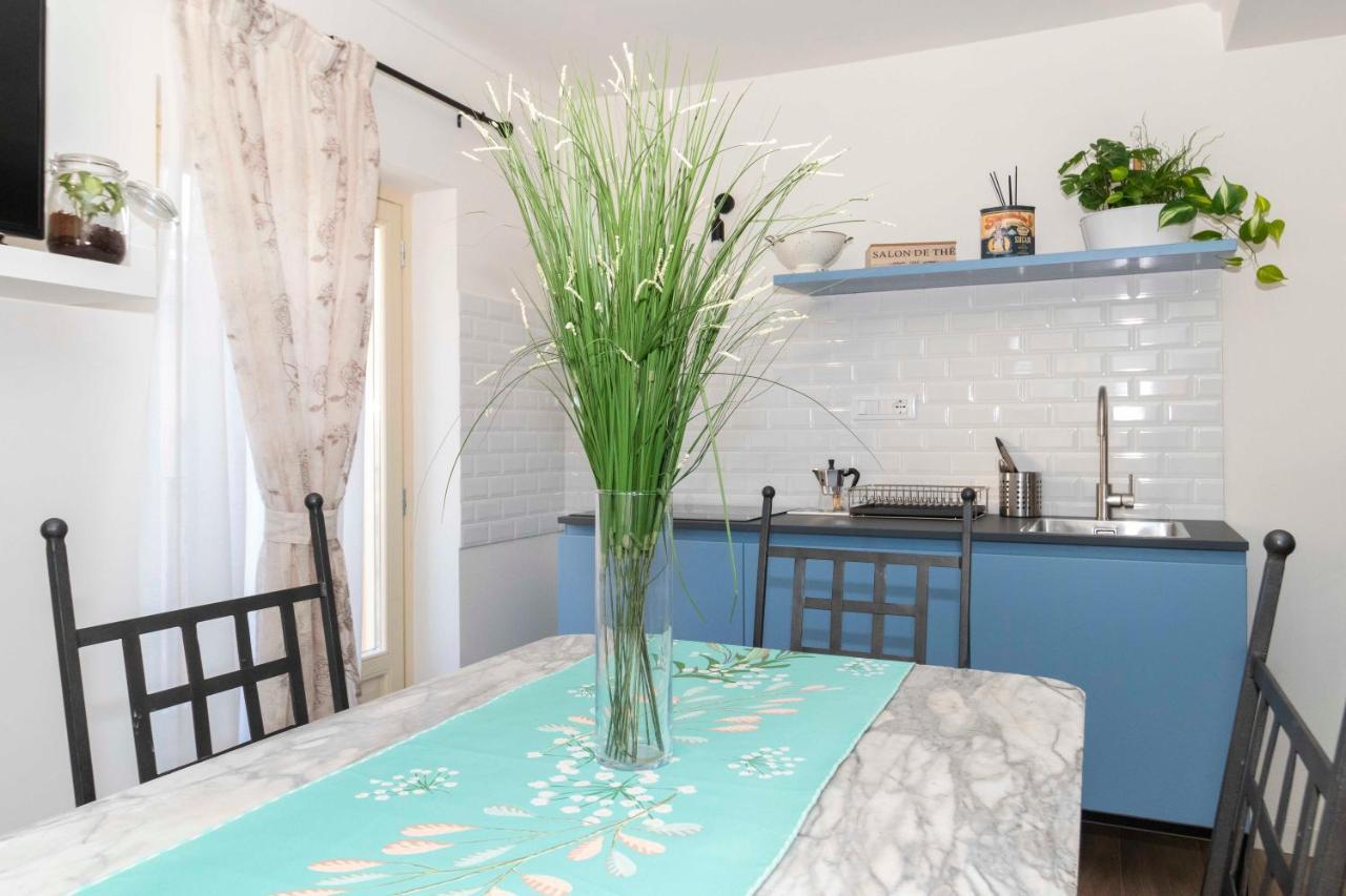 Borgo Dora Artistic Studio Apartamento Turim Exterior foto