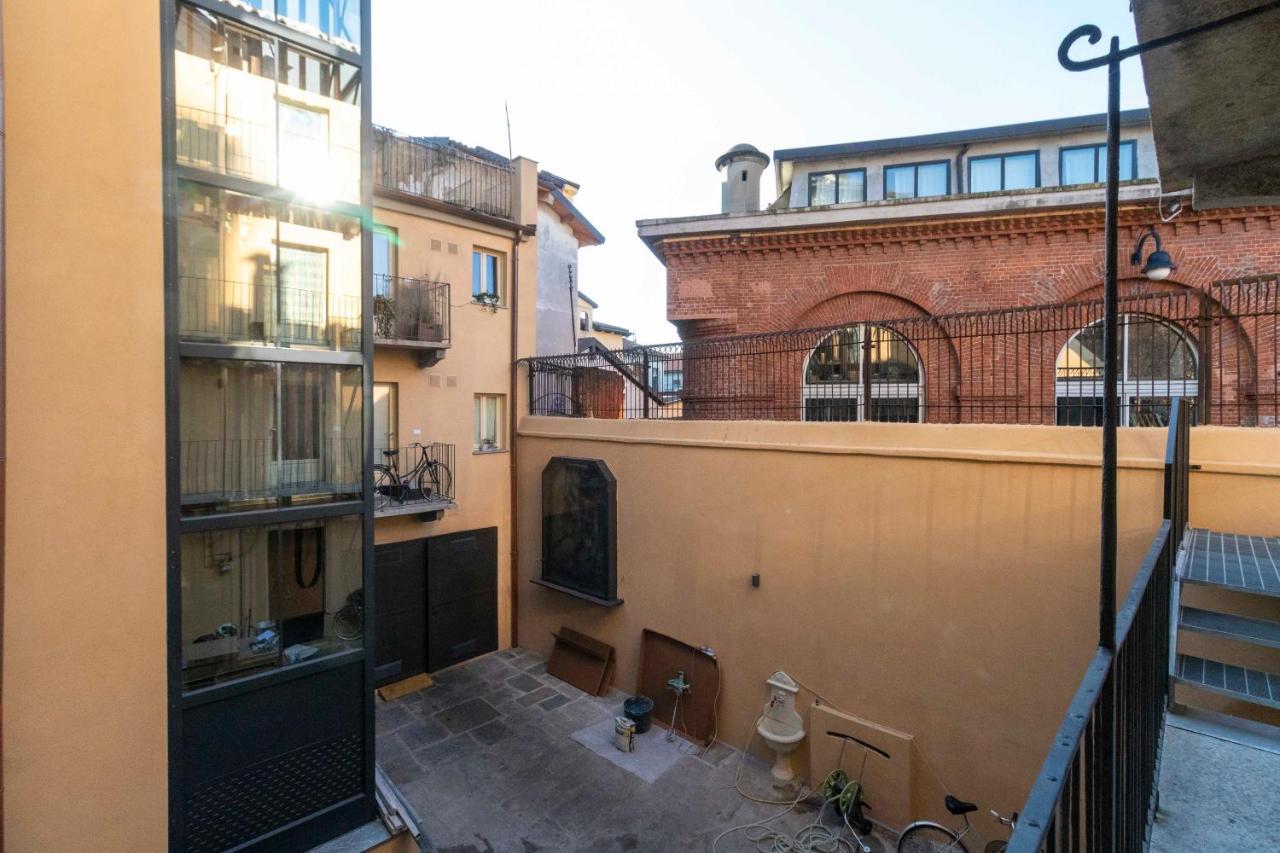 Borgo Dora Artistic Studio Apartamento Turim Exterior foto