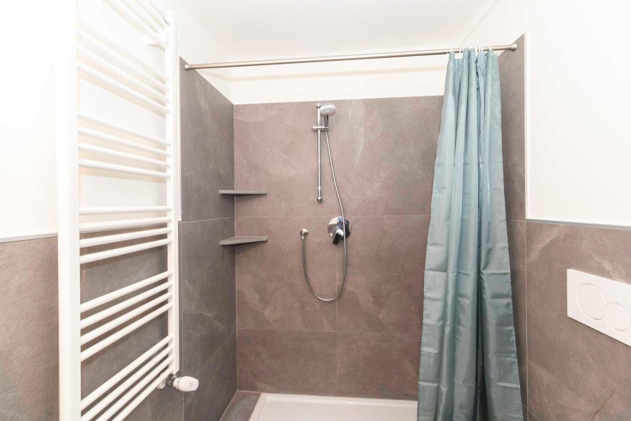 Borgo Dora Artistic Studio Apartamento Turim Exterior foto