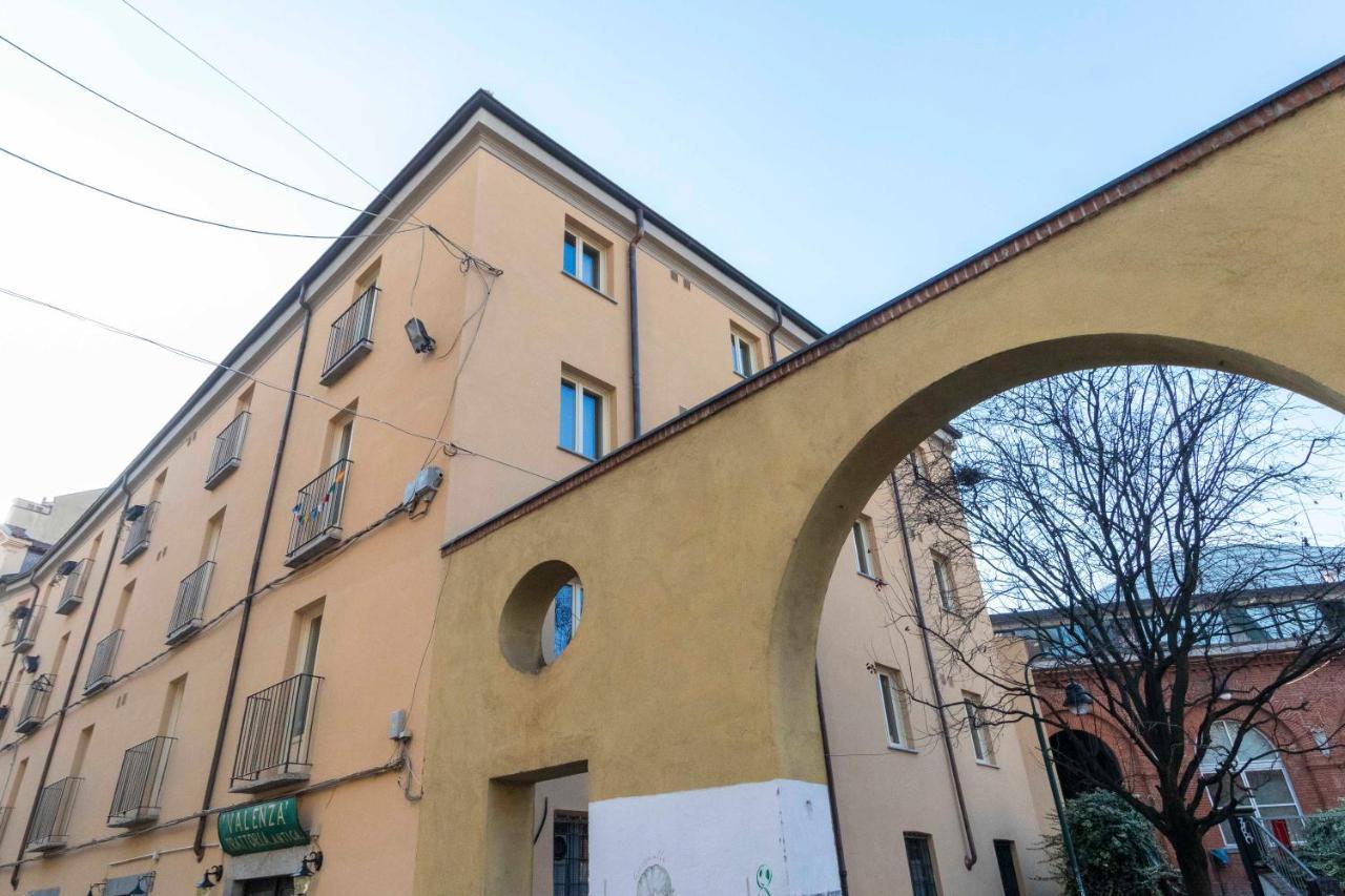 Borgo Dora Artistic Studio Apartamento Turim Exterior foto