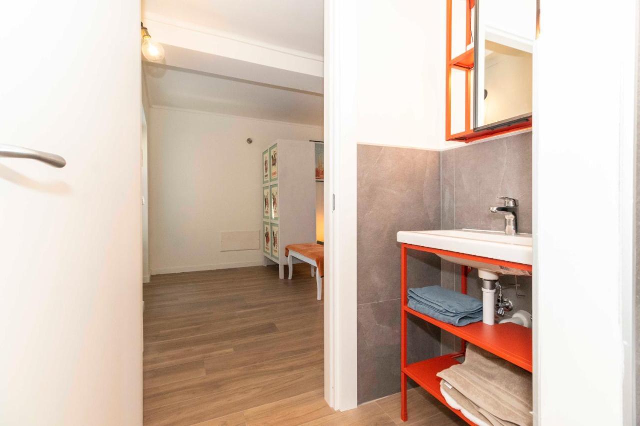 Borgo Dora Artistic Studio Apartamento Turim Exterior foto
